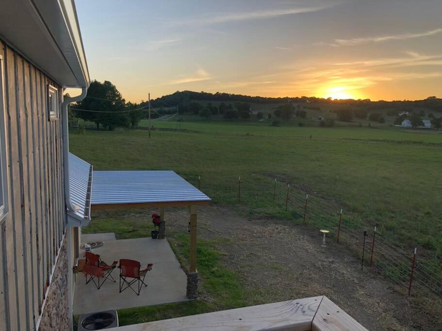 Pleasant Valley Farm Dairy Barn Writer'S Retreat Кълъмбия Екстериор снимка